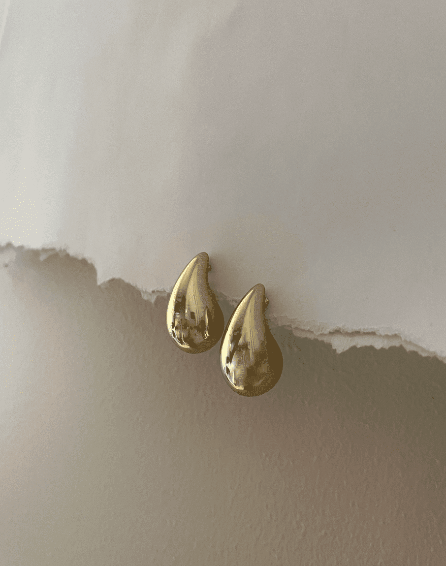 Carmella  Drop Earring