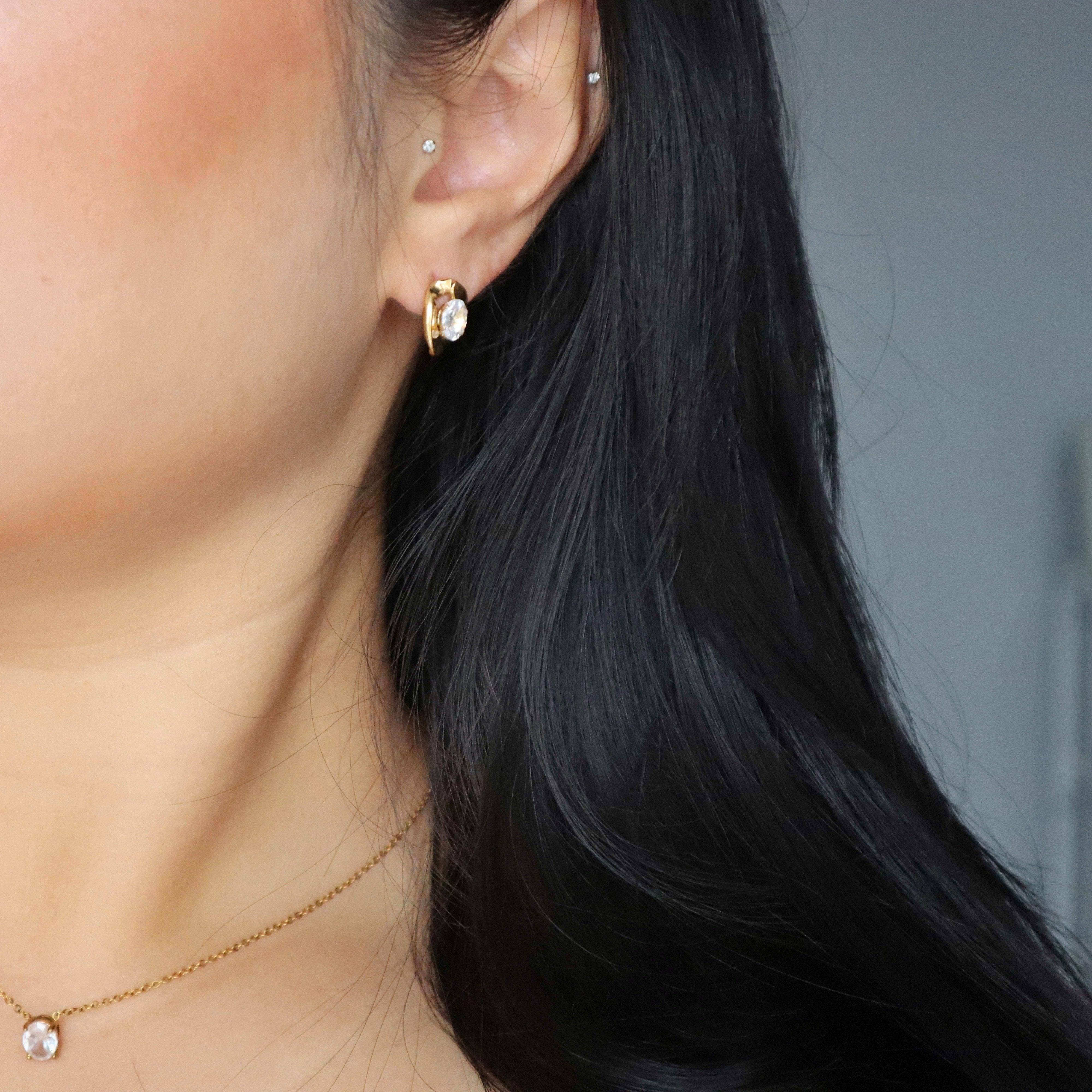 Mallory Oyster Studs